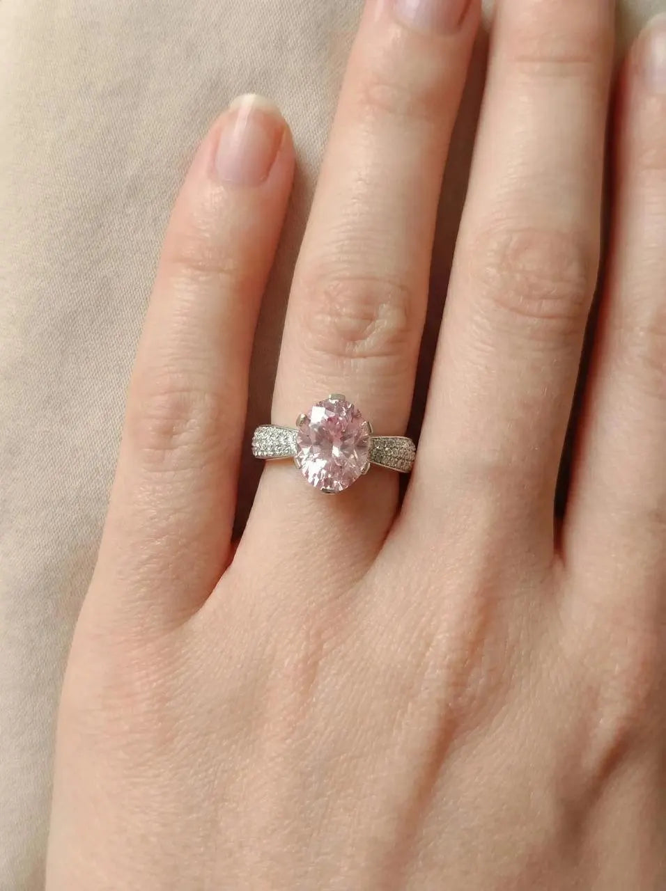 Cocktail Solitaire Ring