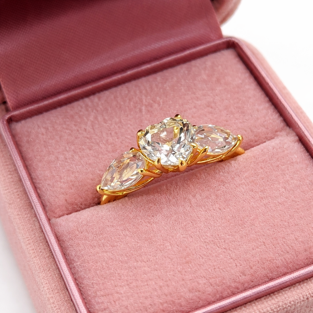 Green Quartz Heart Trilogy Gold Ring